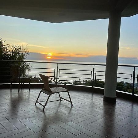 Coast View Resort Kigoma Exteriör bild