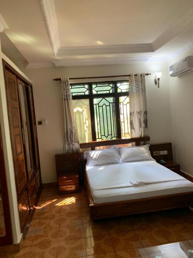 Coast View Resort Kigoma Exteriör bild