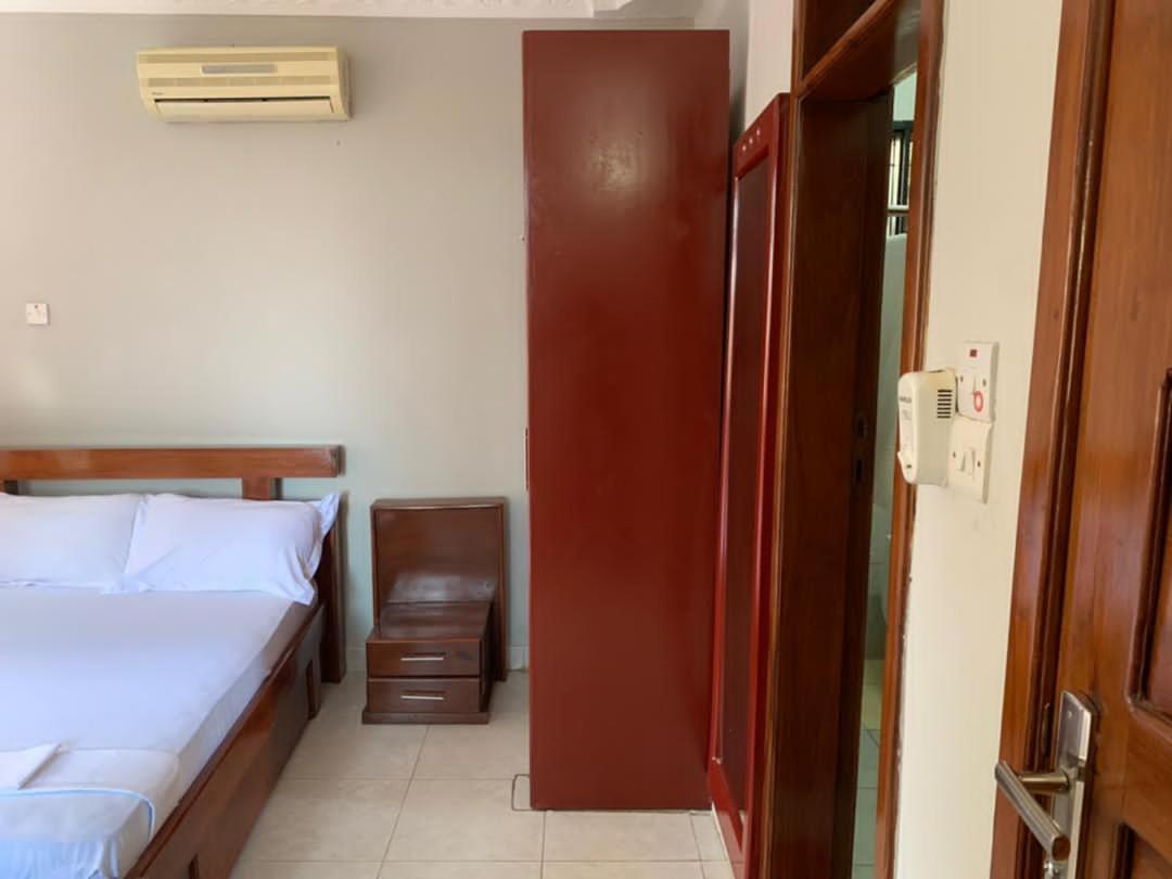 Coast View Resort Kigoma Exteriör bild