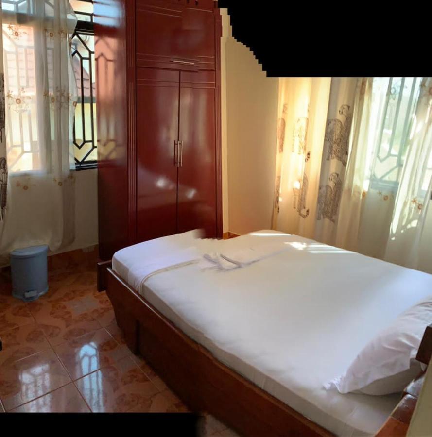Coast View Resort Kigoma Exteriör bild